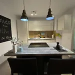 Aloha דירה *
