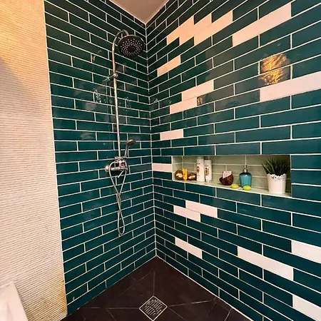 Apartament Aloha *
